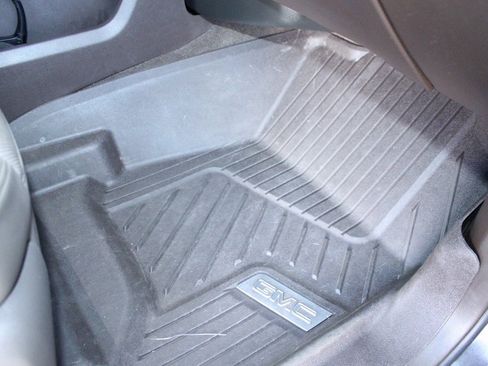 Used 2018 GMC Yukon XL Denali w/ Denali Ultimate Package image 50