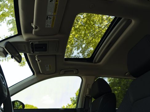 Used 2024 Honda CR-V EX image 34