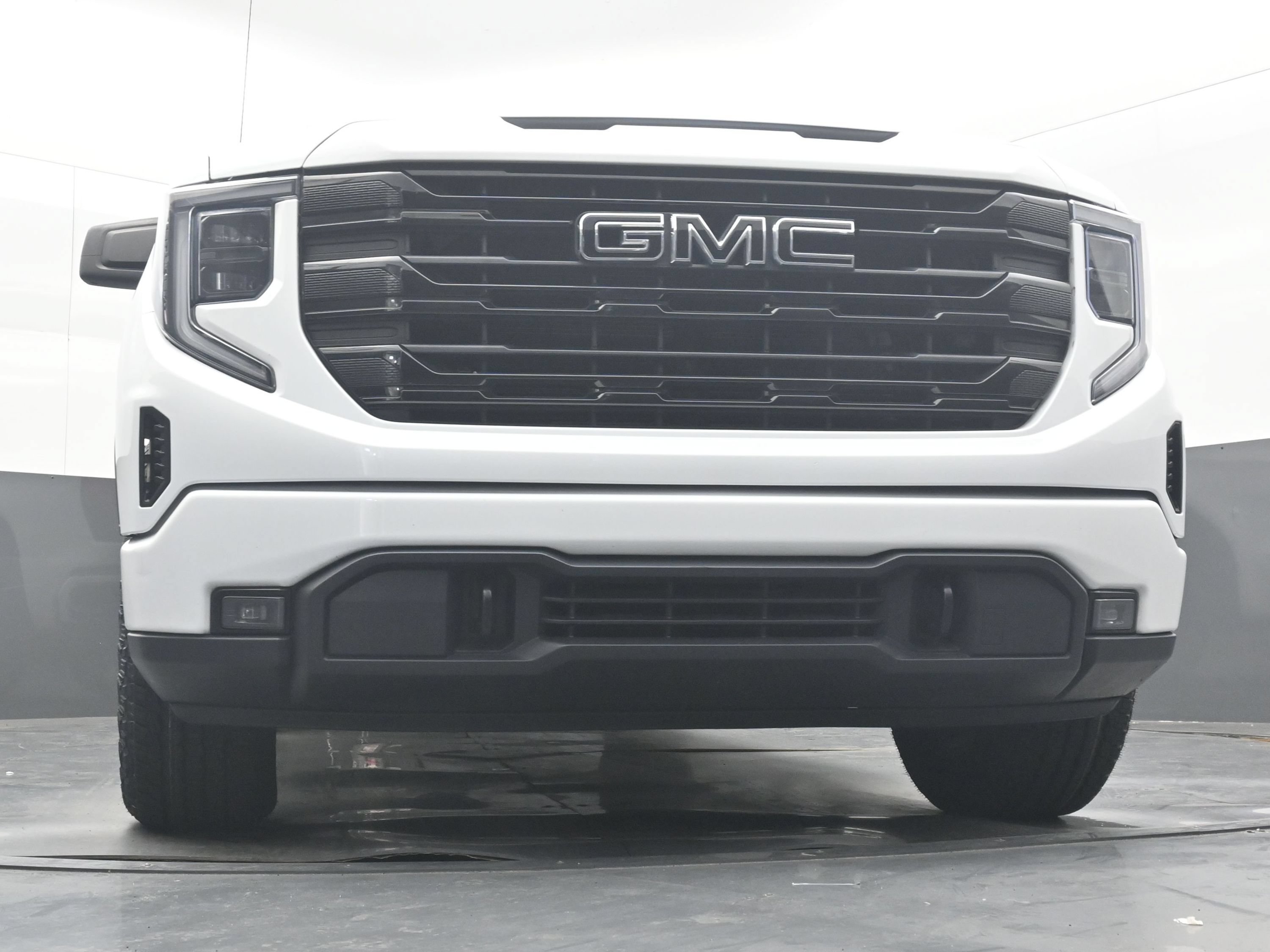 Used 2023 GMC Sierra 1500 Elevation AWD/4WD image 20