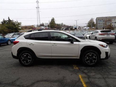 Used 2020 Subaru Crosstrek 2.0i image 5