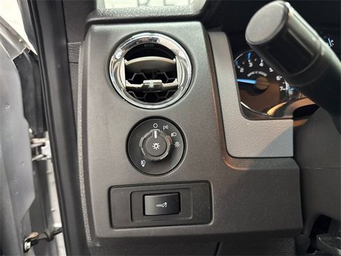 Used 2012 Ford F150 XLT w/ XTR Pkg image 9