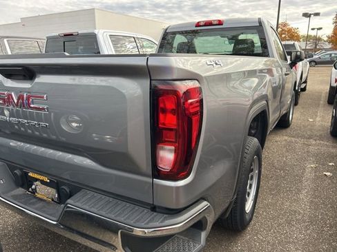 New 2025 GMC Sierra 1500 Pro image 4