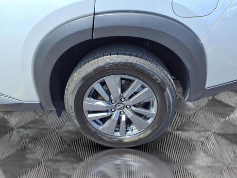 Certified 2025 Nissan Pathfinder SV AWD/4WD image 21