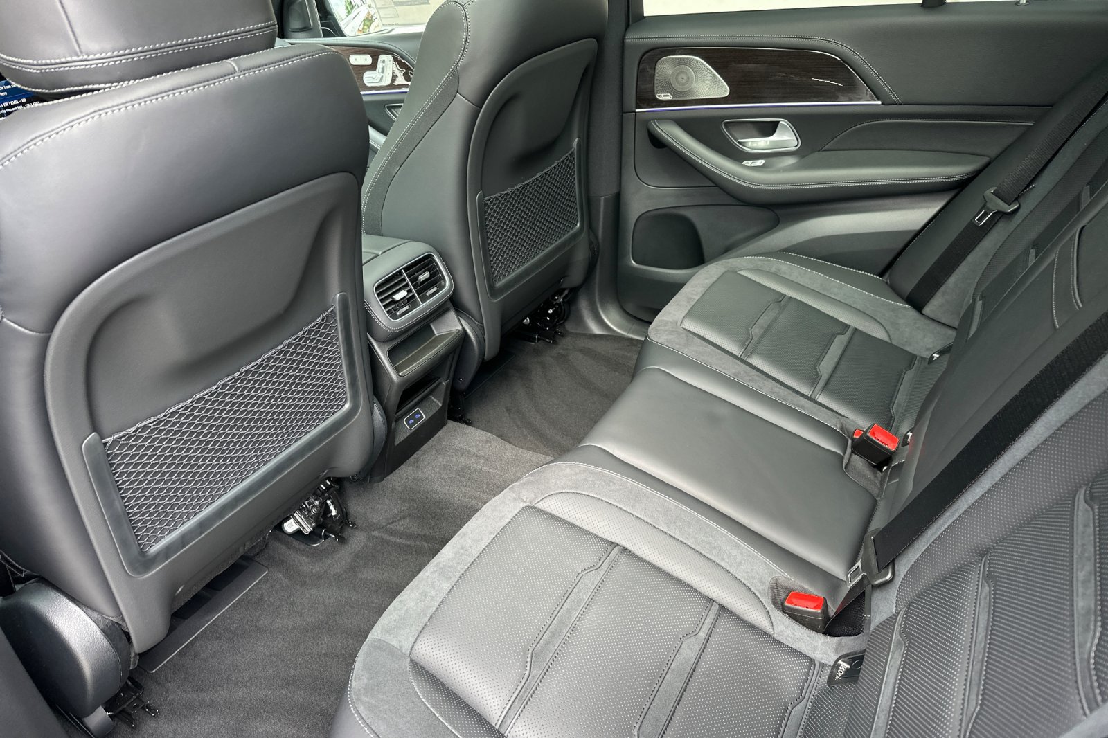 New 2026 Mercedes-Benz GLE 53 AMG 4MATIC image 12
