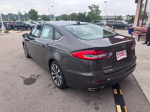 Used 2020 Ford Fusion SE AWD/4WD image 7