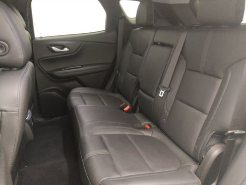 Used 2021 Chevrolet Blazer LT w/ Midnight/Sport Edition image 18