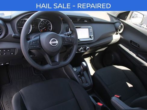 Certified 2025 Nissan Kicks Play S FWD image 5