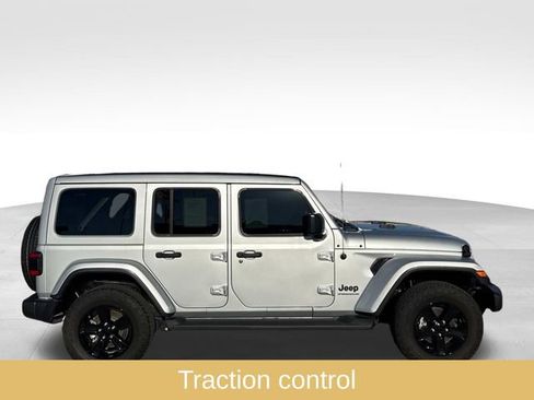 Used 2023 Jeep Wrangler Altitude image 13