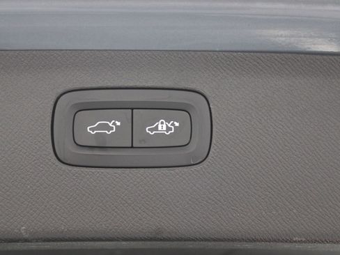 Used 2023 Volvo XC90 B6 Plus w/ Protection Package Premier AWD/4WD image 20