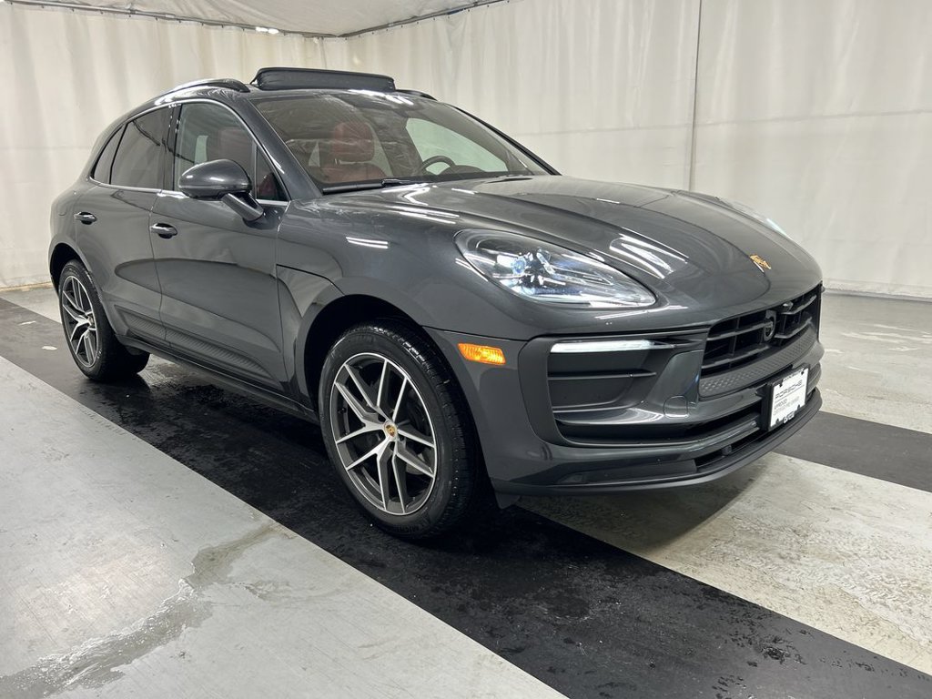 Certified 2026 Porsche Macan AWD/4WD image 1