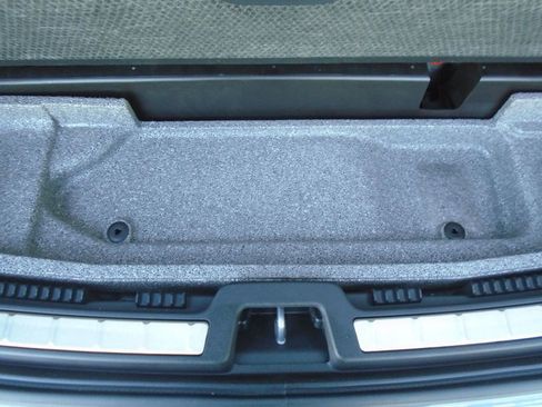 Used 2024 Volvo XC60 T8 Ultimate w/ Protection Package Premier image 42