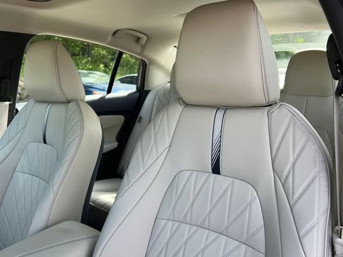 New 2026 Nissan Sentra SL w/ Floor Mat Package FWD image 11
