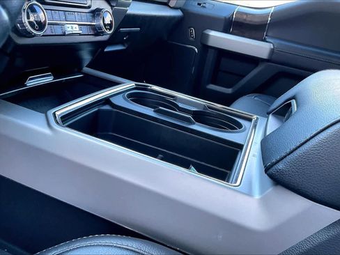 Used 2022 Ford F350 Lariat w/ Tremor Off-Road Package image 17