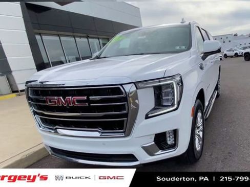 Used 2021 GMC Yukon XL SLT w/ SLT Luxury Plus Package image 3