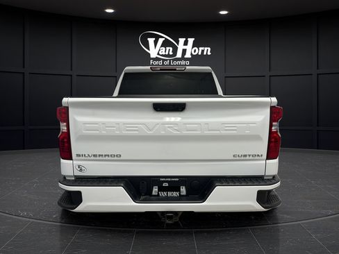 Used 2023 Chevrolet Silverado 1500 Custom AWD/4WD image 6