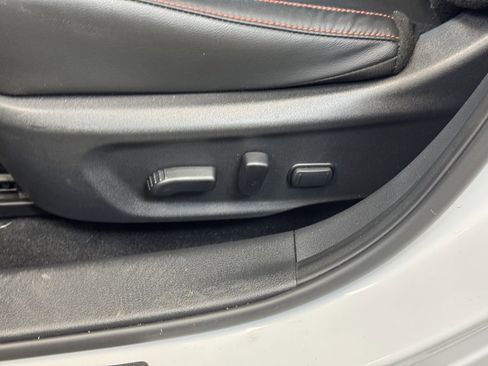 Used 2024 Nissan Sentra SR w/ SR Premium Package image 10