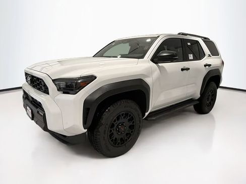 New 2026 Toyota 4Runner TRD Off-Road Premium AWD/4WD image 3