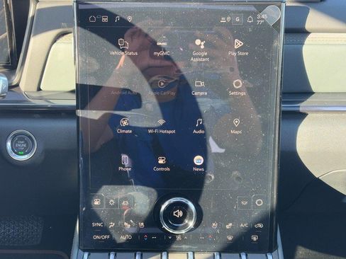 New 2026 GMC Terrain AT4 w/ Convenience Package III image 32