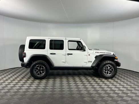 Certified 2025 Jeep Wrangler Unlimited Rubicon image 6