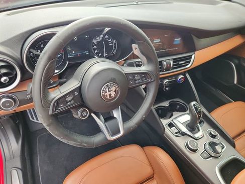 Used 2020 Alfa Romeo Giulia Ti Sport w/ Quick Order Package 22S Sport image 10