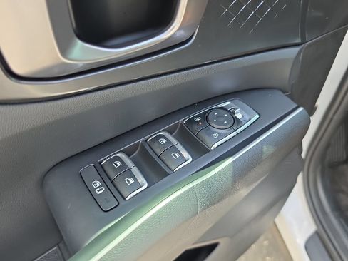 New 2026 Kia Sorento S w/ S Panoramic Sunroof Package FWD image 19
