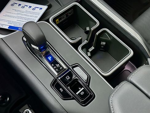 New 2026 Lexus TX 500h AWD image 17