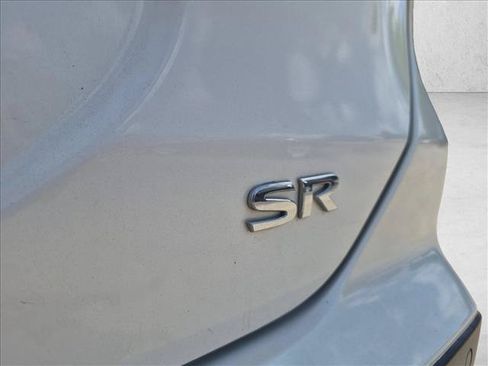 Used 2024 Nissan Kicks SR w/ SR Premium Package FWD image 15