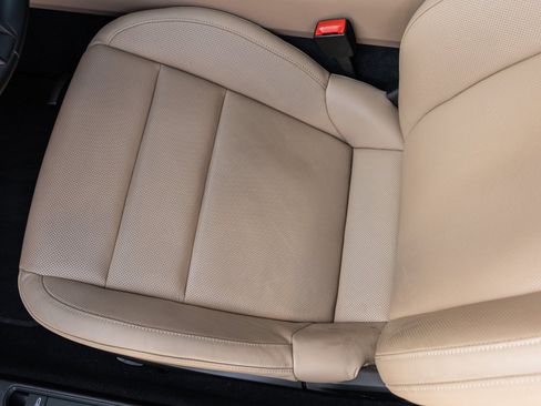 Certified 2024 Porsche 911 Carrera image 27