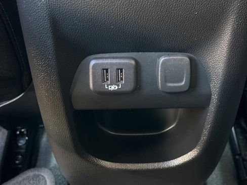 Used 2021 GMC Canyon Elevation image 15