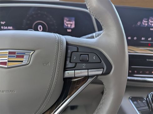 Certified 2023 Cadillac Escalade ESV Sport Platinum w/ LPO, ONYX Package image 15