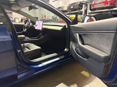 Used 2019 Tesla Model 3 Long Range AWD/4WD image 52