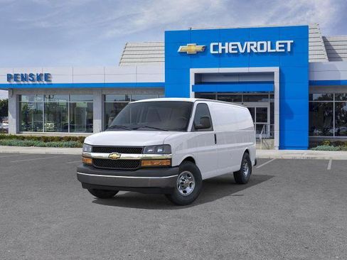 New 2026 Chevrolet Express 2500 w/ Driver Convenience Package image 8