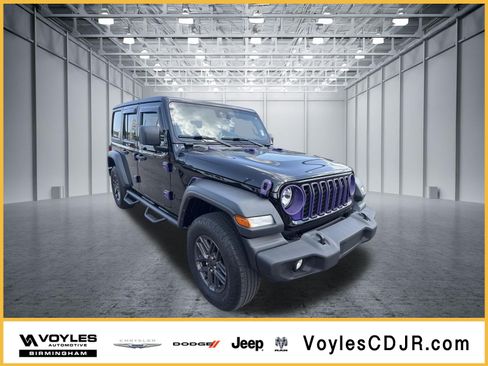 Used 2024 Jeep Wrangler Unlimited Sport AWD/4WD image 1