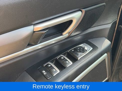 Used 2022 Kia Telluride S AWD/4WD image 17