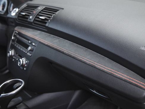 Used 2011 BMW 1 Series M image 79