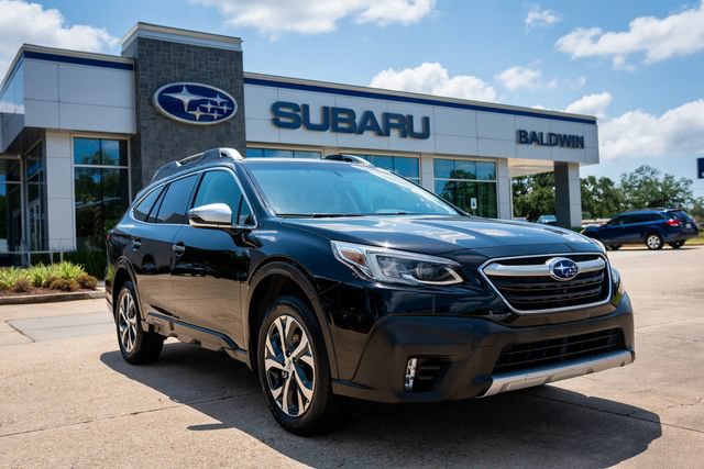 Used 2020 Subaru Outback Touring w/ Popular Package #2 AWD/4WD image 1