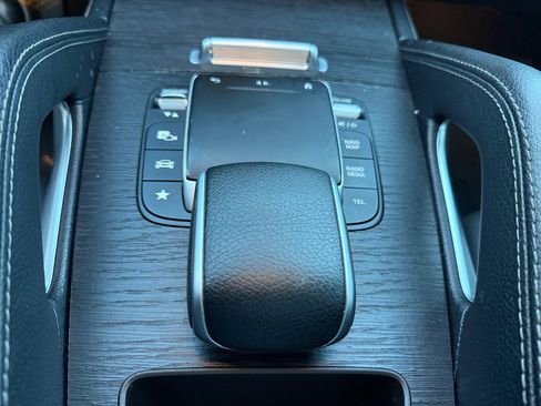 Used 2022 Mercedes-Benz GLE 350 image 17