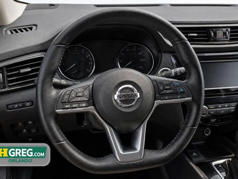 Used 2022 Nissan Rogue Sport SV w/ Technology Package AWD/4WD image 13