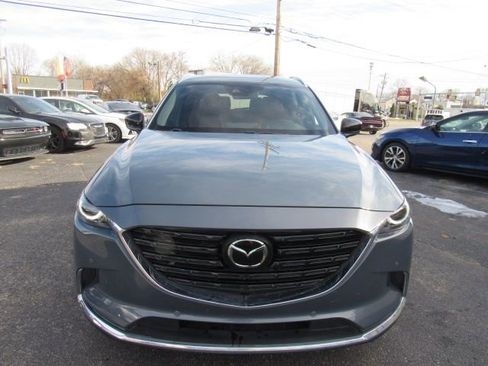 Used 2022 MAZDA CX-9 Carbon Edition image 2