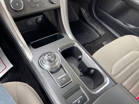 Used 2020 Ford Fusion S FWD image 19