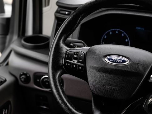 Used 2023 Ford Transit 250 Base image 13