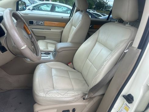 Used 2007 Lincoln MKX AWD image 9