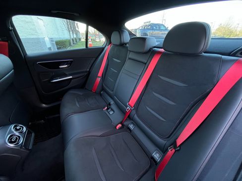 Used 2024 Mercedes-Benz C 43 AMG 4MATIC Sedan image 29