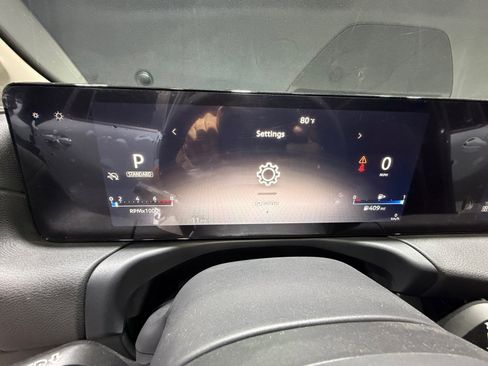 New 2026 Nissan Sentra SR w/ Floor Mat Package image 10