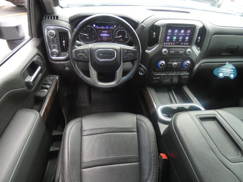 Used 2022 GMC Sierra 2500 Denali AWD/4WD image 14