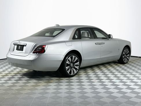 Certified 2021 Rolls-Royce Ghost image 8