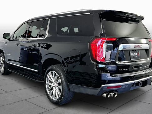 Used 2021 GMC Yukon XL Denali w/ LPO, Illumination Package image 12