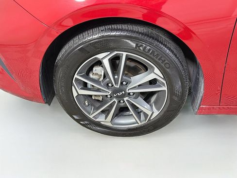 Used 2024 Kia Forte LXS FWD image 29