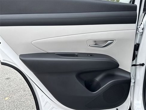 New 2026 Hyundai Tucson SEL image 13