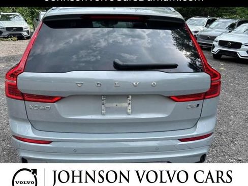 Used 2024 Volvo XC60 B5 Plus w/ Climate Package AWD/4WD image 5